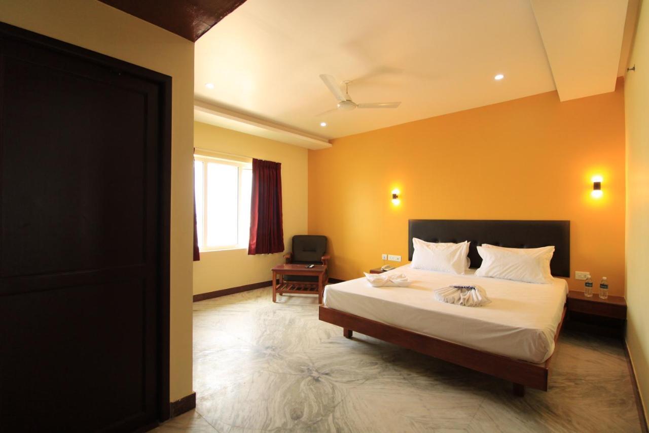 Pondy Southern Residency Пондичери Екстериор снимка