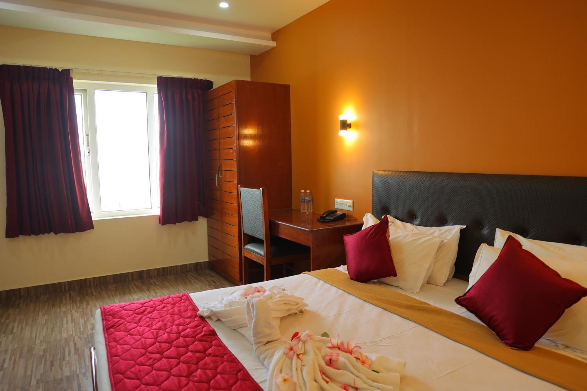 Pondy Southern Residency Пондичери Екстериор снимка