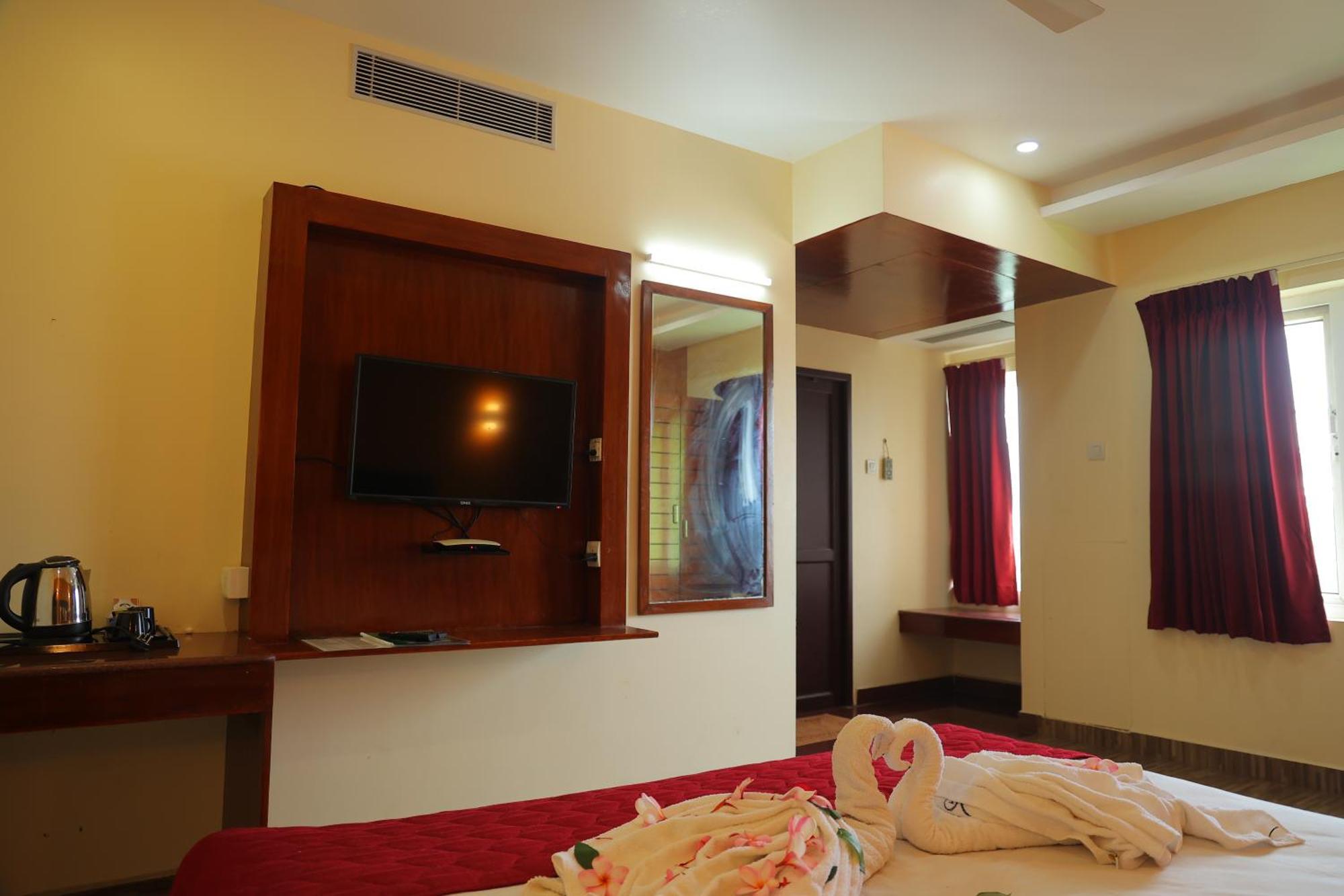 Pondy Southern Residency Пондичери Екстериор снимка