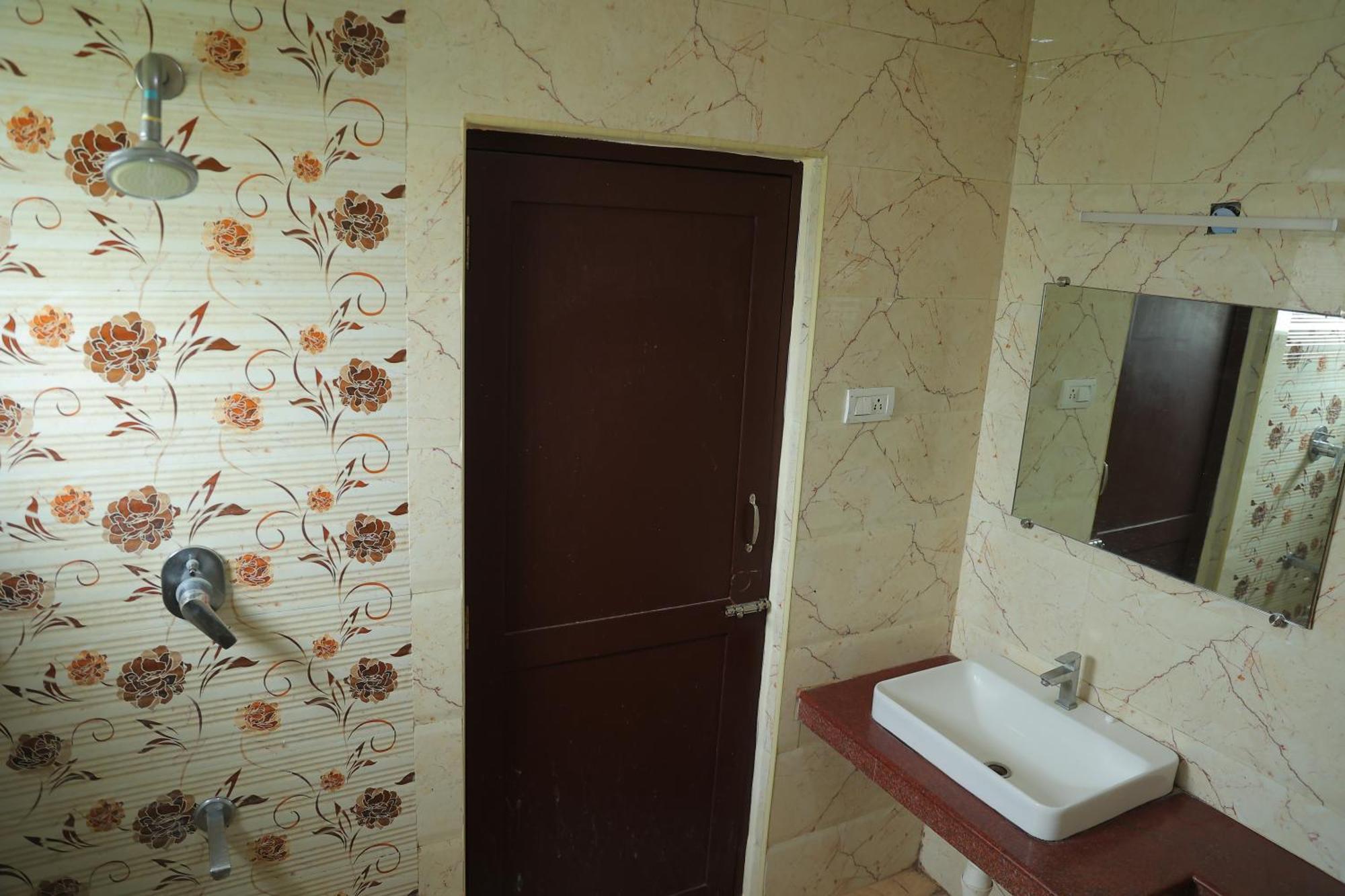Pondy Southern Residency Пондичери Екстериор снимка