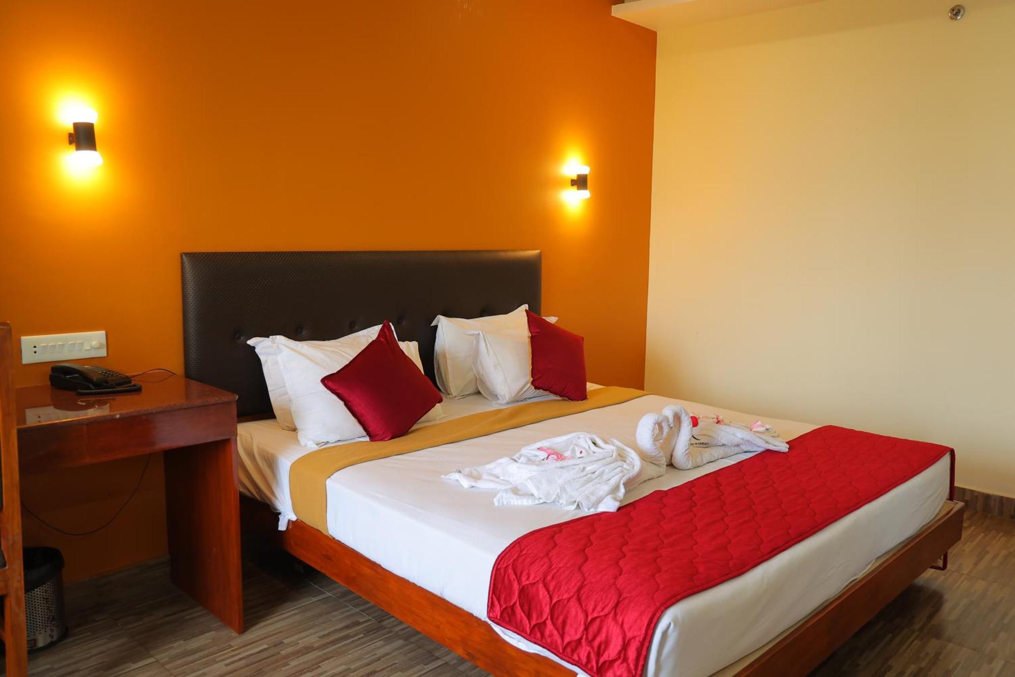 Pondy Southern Residency Пондичери Екстериор снимка